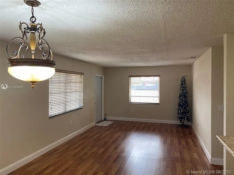 4263 NW 3rd St — Photo 30