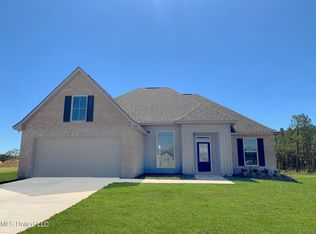 15537 Vick Rd, Gulfport, MS 39503