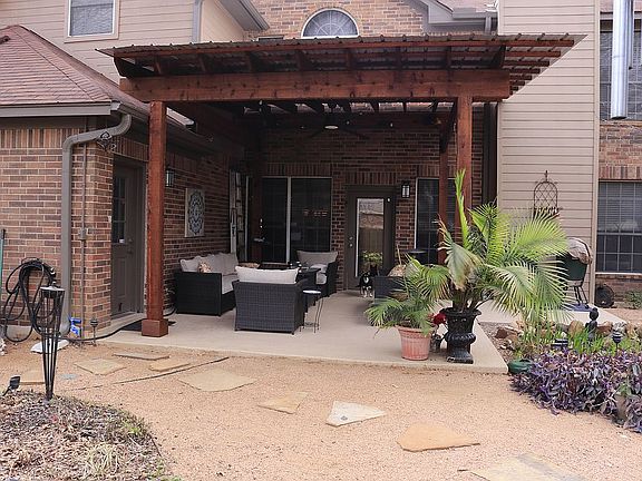 5th image of 3710 Leadville Dr