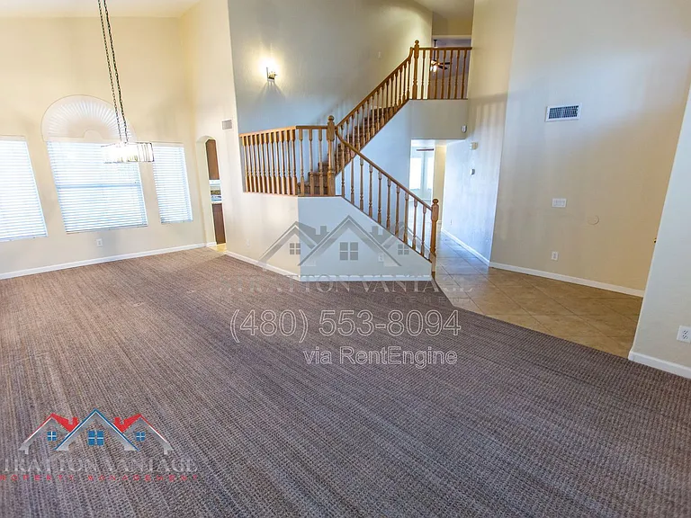 1231 N Layman St — Photo 7