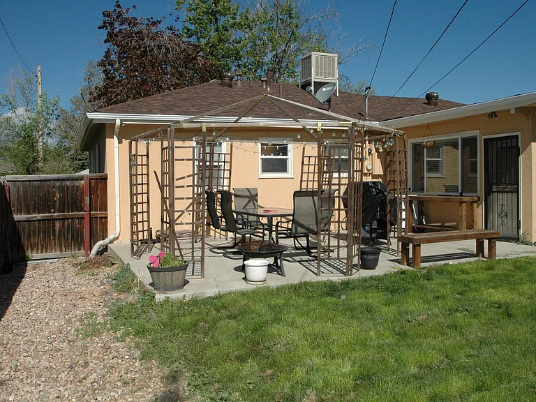 1640 S Patton Ct — Photo 10