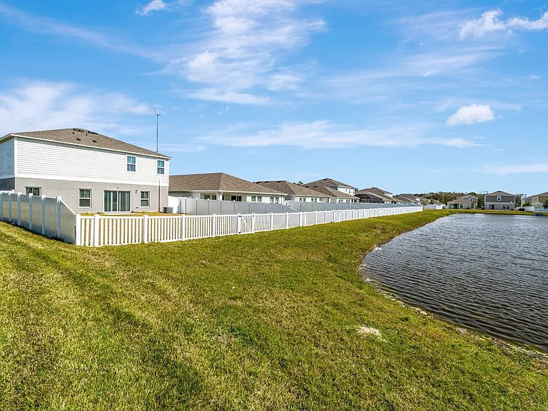 12811 Twin Bridges Dr — Photo 4