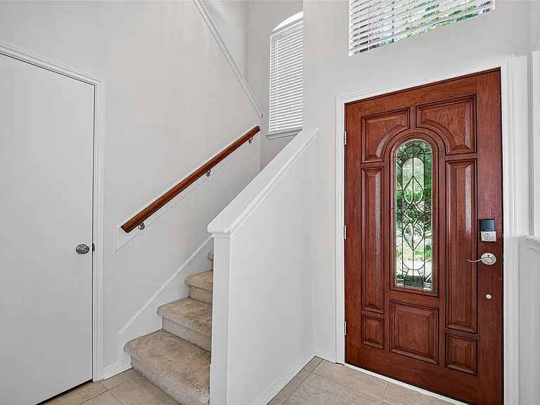 1806 Oak Ridge Dr — Photo 6