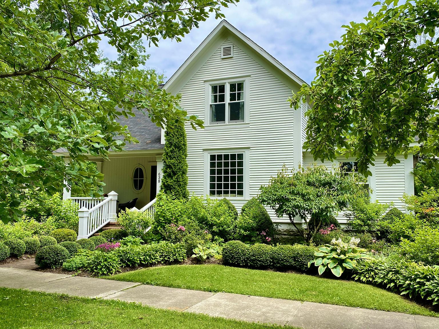 638 Allegan St, Saugatuck, MI 49453 Zillow