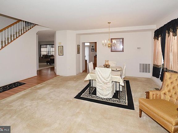 5th image of 15891 Meherrin Way
