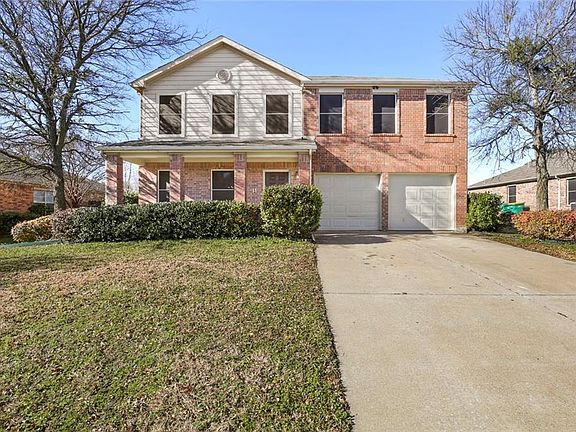 2nd image of 1609 Waters Edge Dr