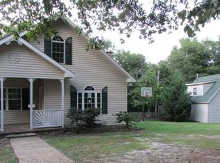 119 North St, Hamlet, NC 28345