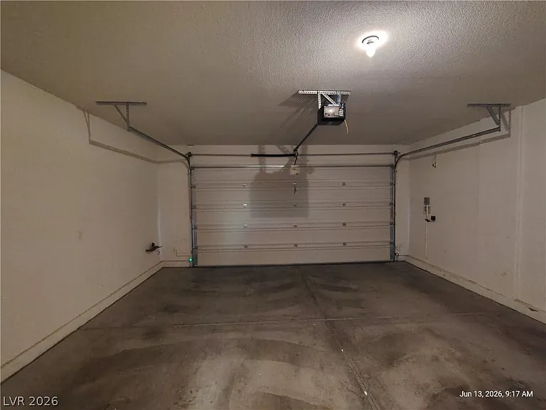 9626 Abbey Pond Ave — Photo 25