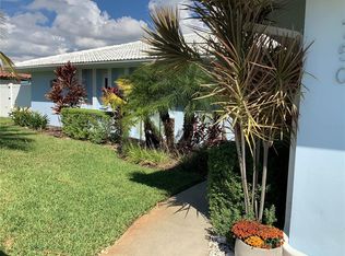 750 126th Ave, Treasure Island, FL 33706