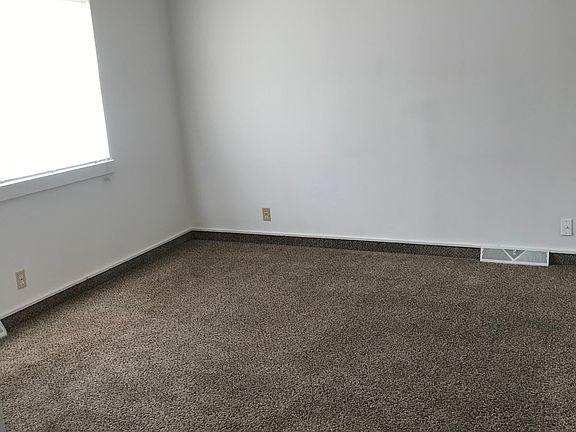 2nd image of 2449 S Saint Clair Ave