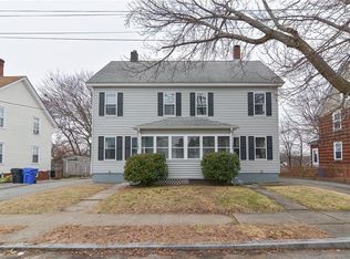 100 Ruth Ave, Rumford, RI 02916
