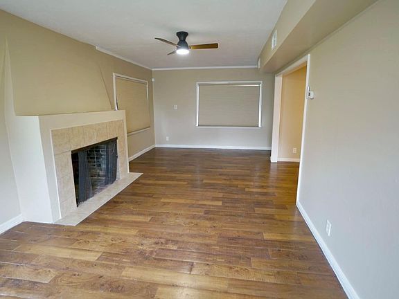 2nd image of 3309 Lawrence St