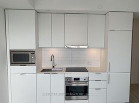 8 Olympic Garden Dr