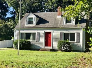 4 Buttonball Dr, Danbury, CT 06810