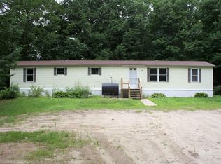 294 Center Rd, Gray, ME 04039