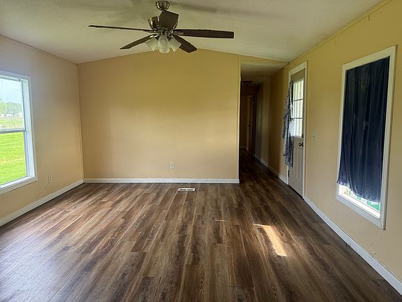 5th image of 164 Sunrise Ct