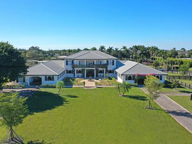 14710 Palm Beach Point Blvd — Photo 6