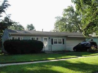 7705 Randy Rd, Machesney Park, IL 61115