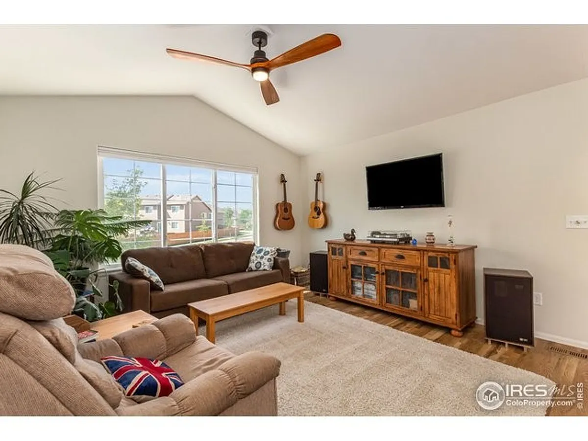 Building Photo - 420 Bow Creek Ln