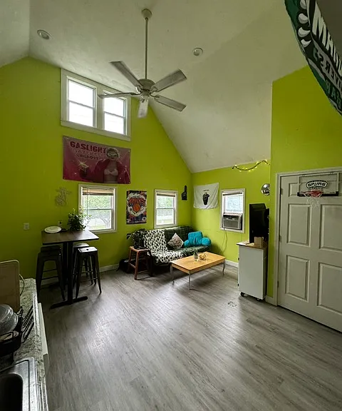 62 Conklin Ave — Photo 3