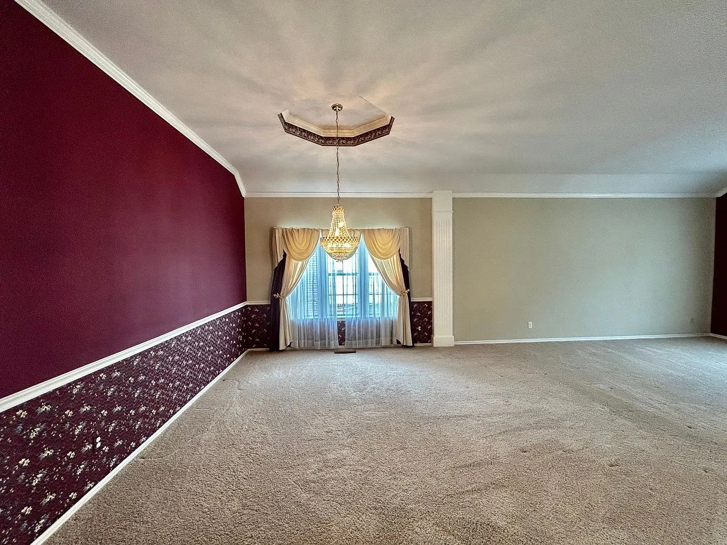 Gorgeous custom home in Southern Pointe IV with inground pool! — Photo 3