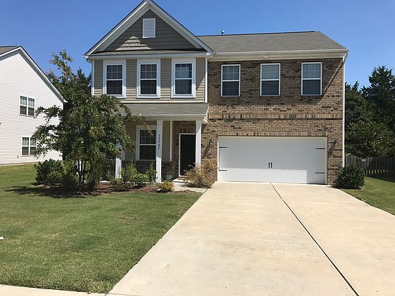 2nd image of 13905 Sunrise View Dr