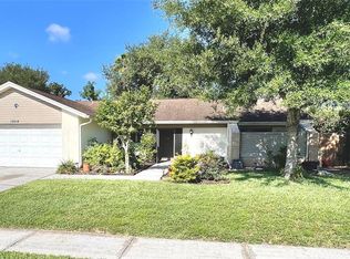 15614 Farnsworth Ln, Tampa, FL 33624