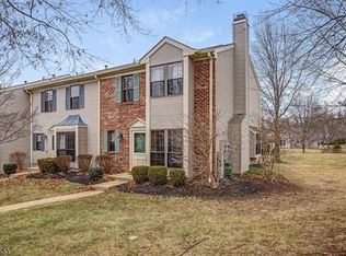 24 Woodward Ln, Basking Ridge, NJ 07920