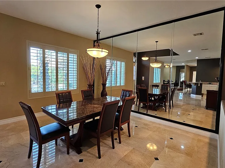 2101 Grand Island Ct — Photo 10