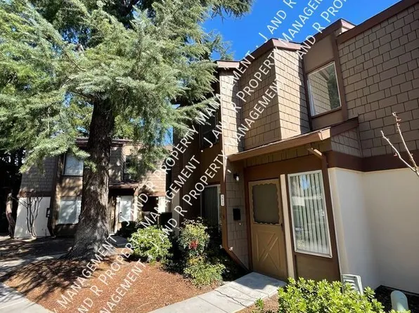 3621 Larchmont Square Ln, Sacramento, CA 95821