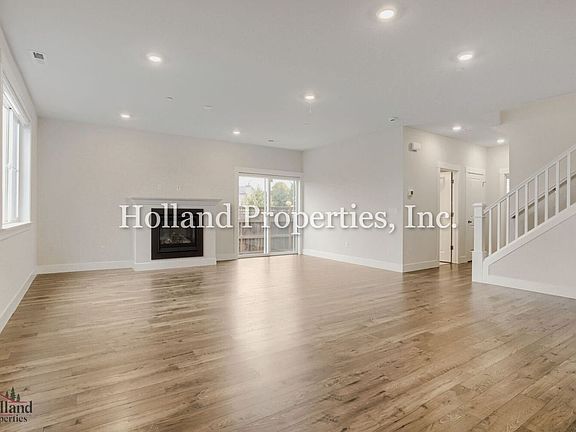 4th image of 11000 SW Verdun Loop