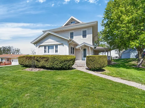901 Adair St, Adair, IA 50002