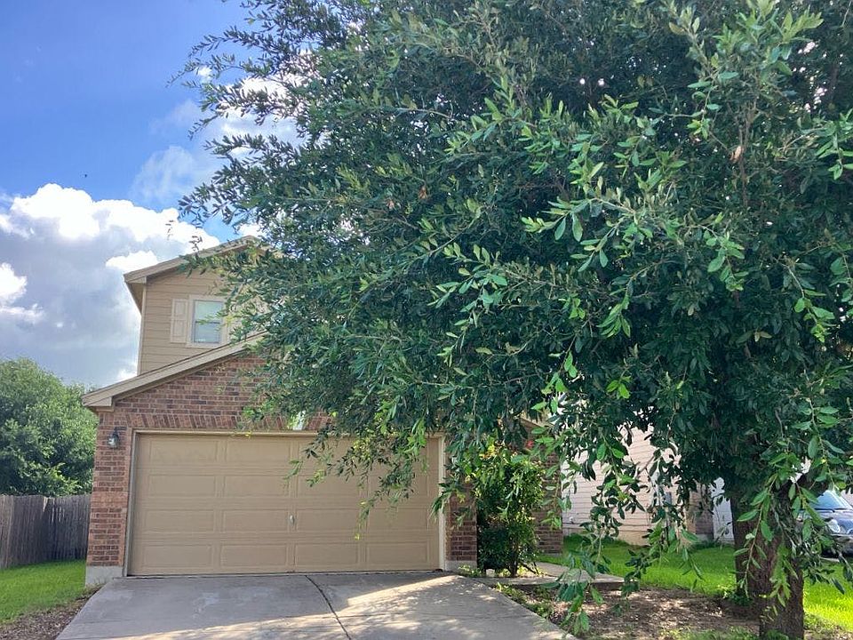 1st image of 2407 Howry Dr
