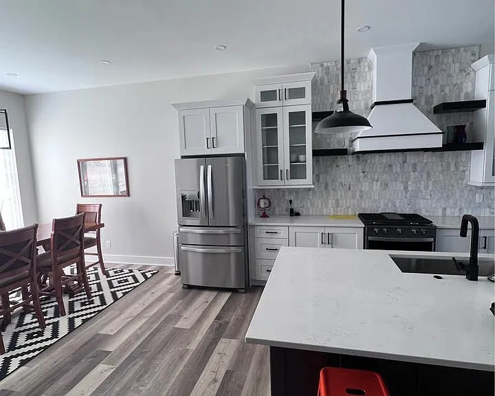 811 E Minnesota St — Photo 14
