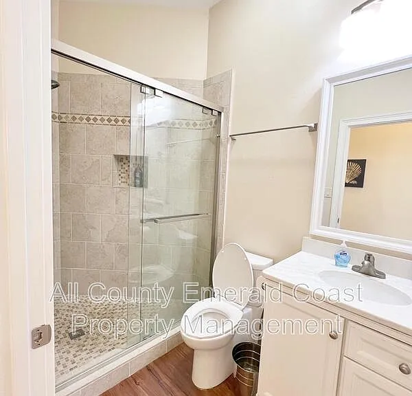 420 Oak Harbour Ln #201 — Photo 23