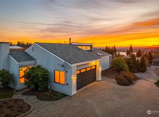 6530 82nd Ave SE, Mercer Island, WA 98040