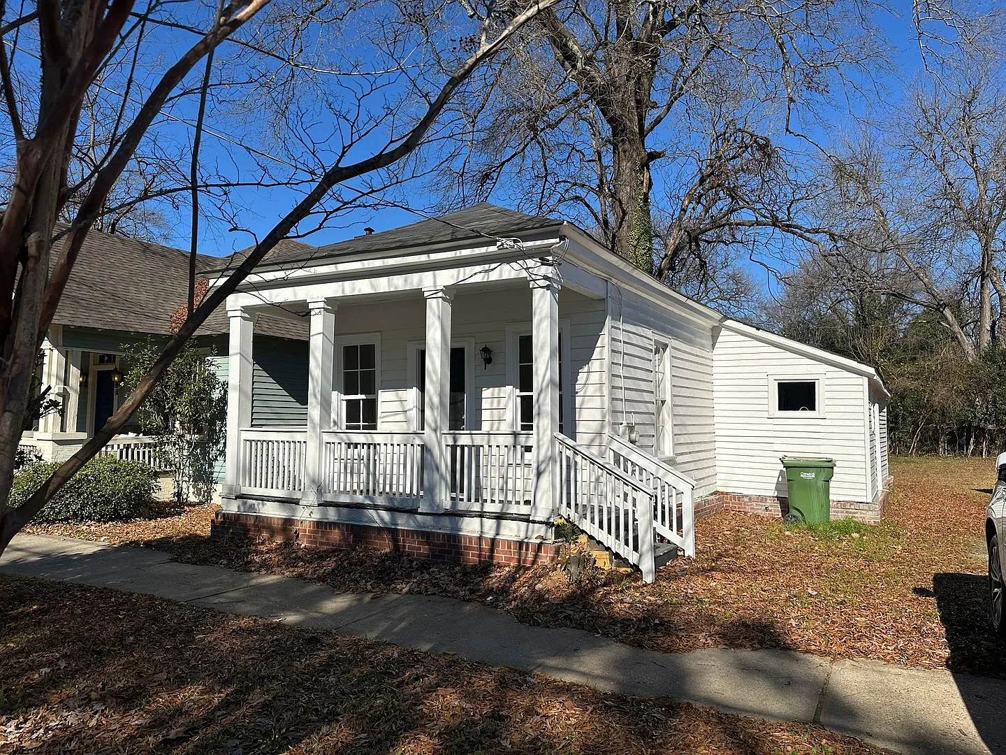 One Bedroom, One Bath Home for Rent — Photo 4