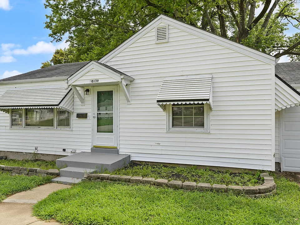 10139 Cabot Dr