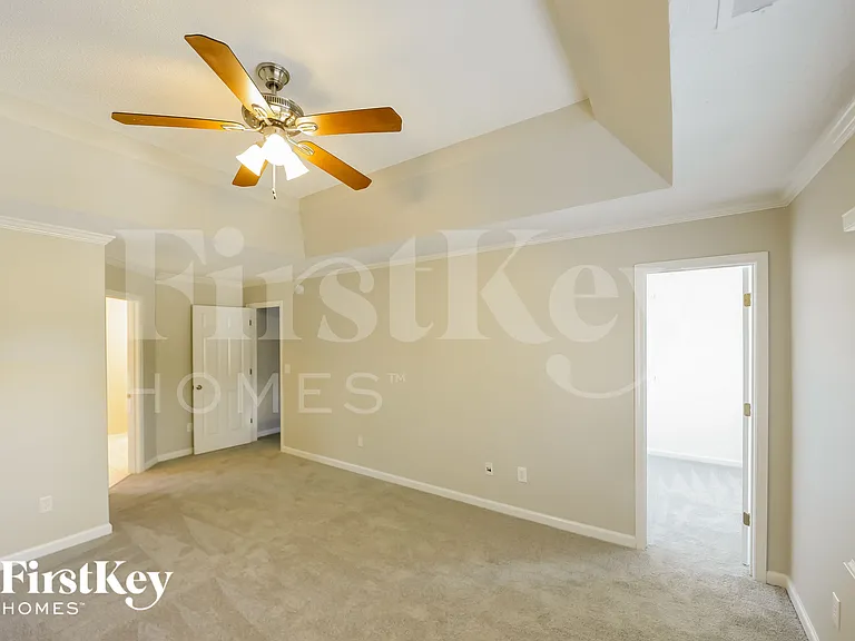 135 Grande View Ln — Photo 8