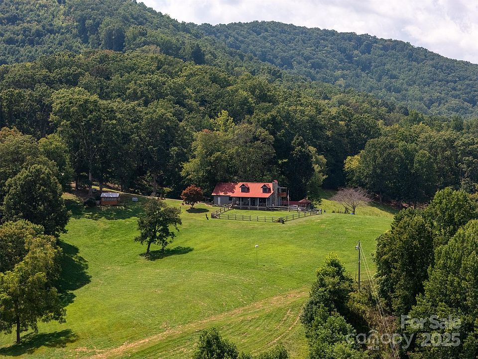 40th image of 50 Holland Ridge Dr