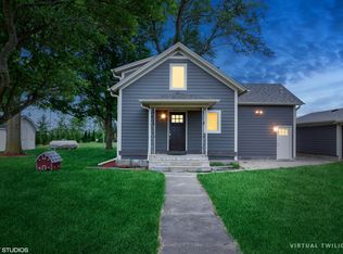 11949 Walker Rd, Yorkville, IL 60560