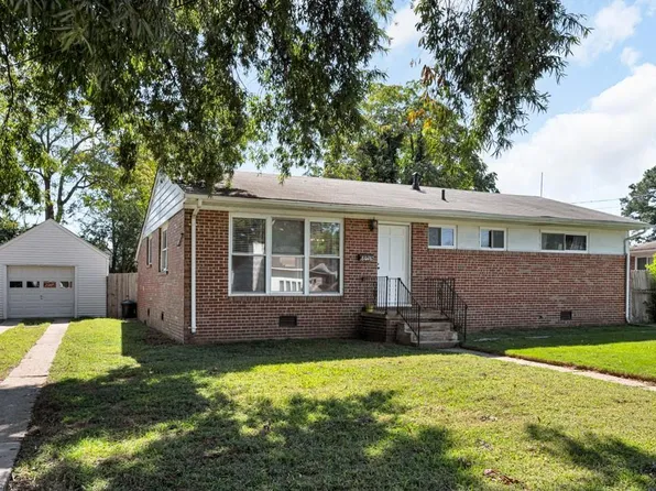 8028 Tarpon Pl, Norfolk, VA 23518