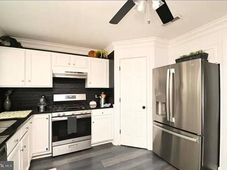 16889 Toms River Loop — Photo 9