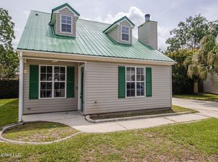 2393 Skylark Cv, Biloxi, MS 39531