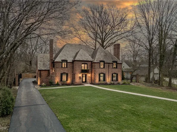 2641 Coventry Rd, Shaker Heights, OH 44120