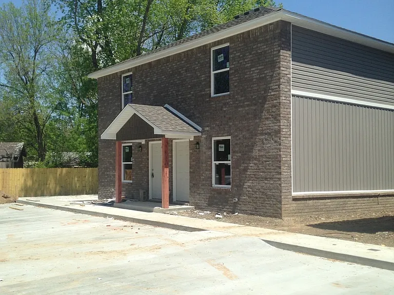 8010-8020 Texas Rd — Photo 1