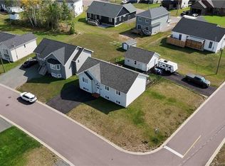 283 Chatellerault, Shediac, NB E4P0L3