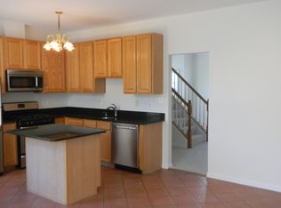 20664 Emerald Point Ter, Sterling, VA 20165