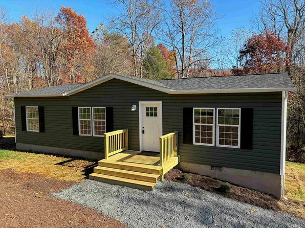 169 Hawksbill Pines Rd, Stanley, VA 22851