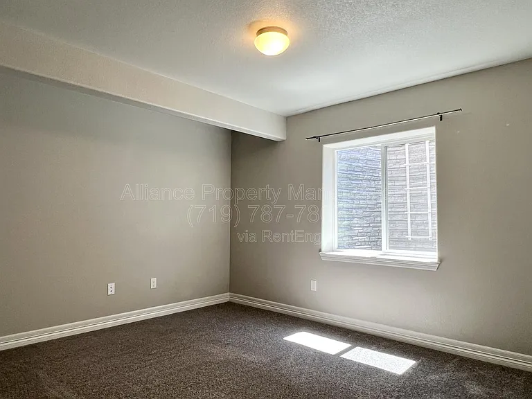 10020 Seawolf Dr — Photo 31